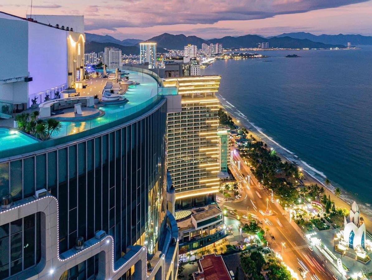 Panorama Beachfront Nha Trang Buitenkant foto